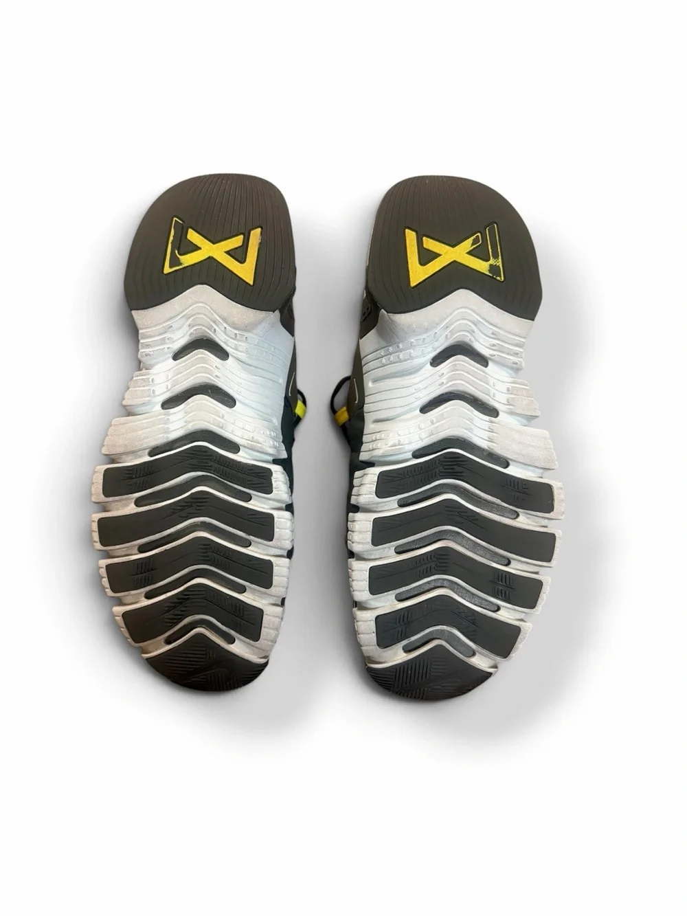 NIKE FREE METCON 5 | MEN’S 11.5 BLACK TRAINING WEIGHTLIFTING SHOES